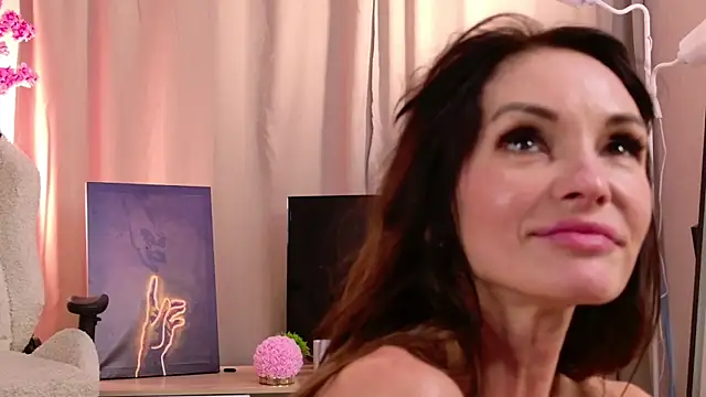 Milf_mammyy's cam snapshot