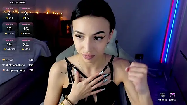 AdeleLaCr0ix's cam snapshot