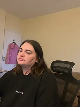 HeyBABYGIRL's cam snapshot