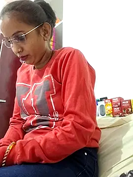 Hotty-Nidhi's cam snapshot