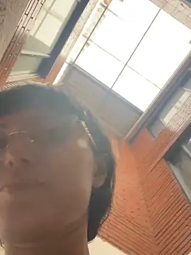 XBODTRIIPX's cam snapshot