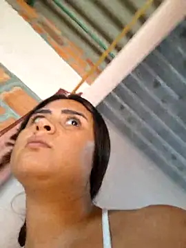 sexy-latin10's cam snapshot