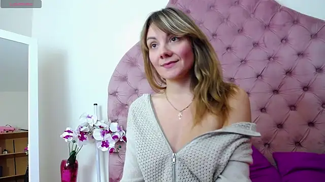 Leslie_passion's cam snapshot