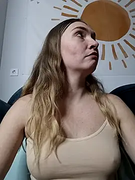 KisaVixen's cam snapshot