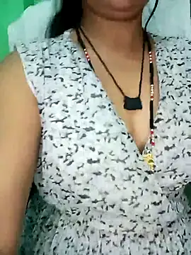 Rashmi_011's cam snapshot