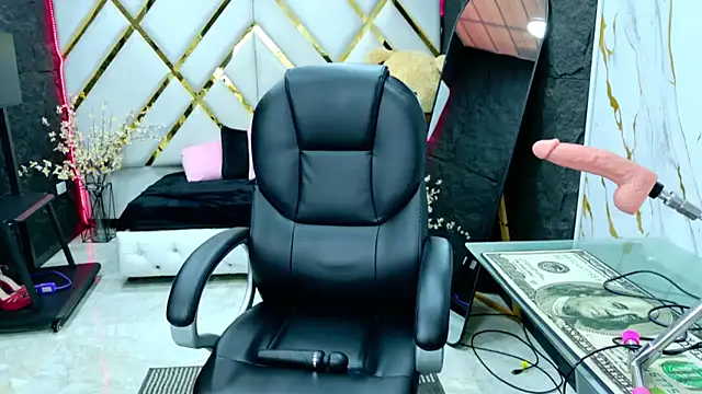 sammanta_boobs's cam snapshot