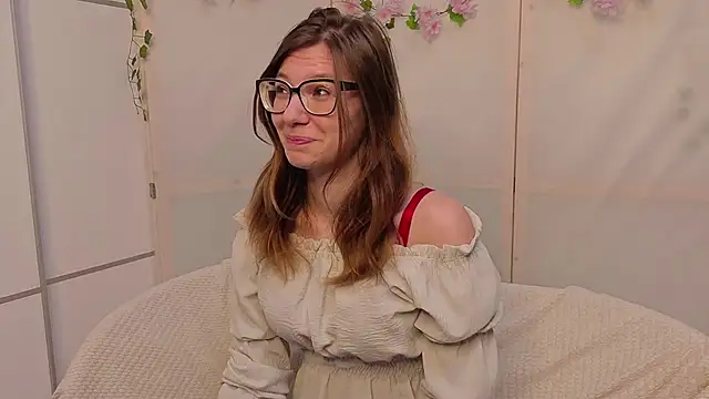 PeiMellison's cam snapshot