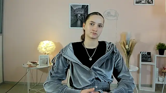 ShelieThetford's web cam