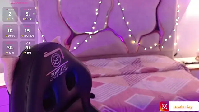 Rosalind_tay's cam snapshot