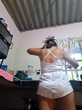 sexy-latin10's cam snapshot