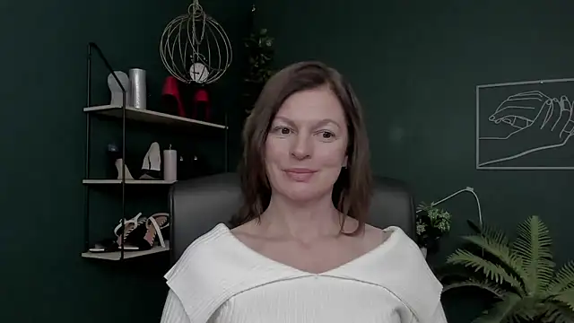 VivianWILD's cam snapshot