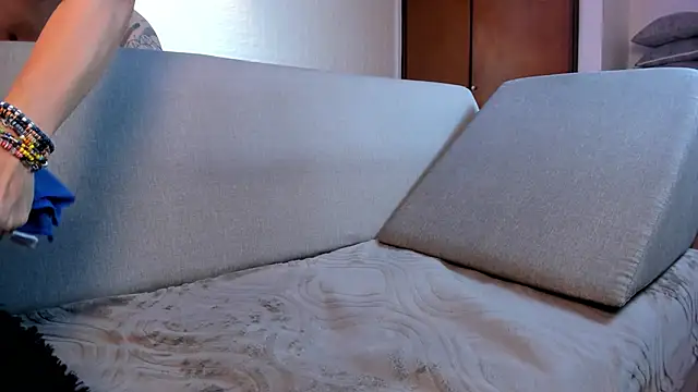 violet_scott's cam snapshot