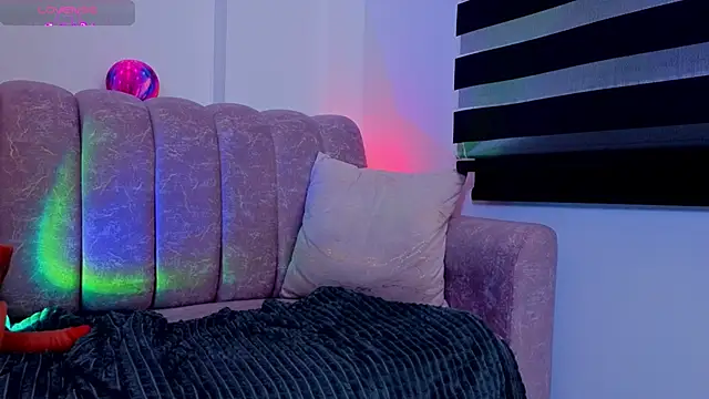 _scarletmoore live sex cam