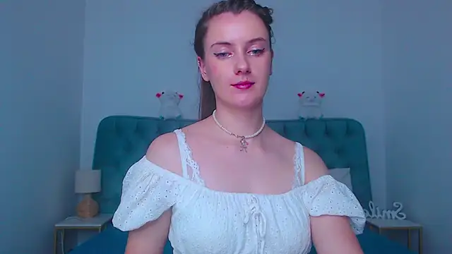 Blush_flowwer's cam snapshot