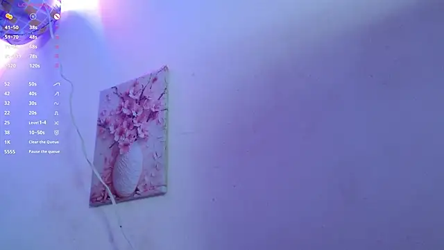 Lola_wish1's cam snapshot