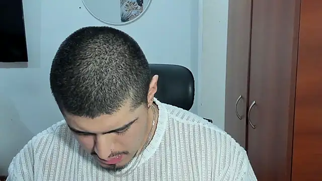 Baltazar_Dupont's cam snapshot