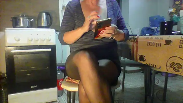 Ely_Elenita live sex cam