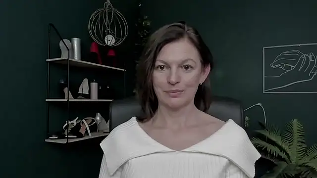 VivianWILD's cam snapshot