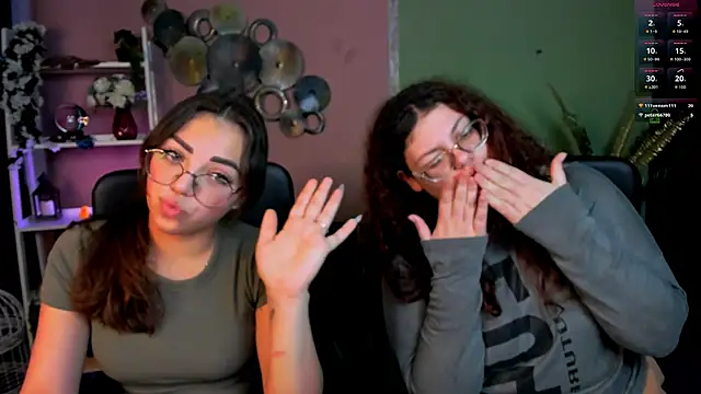 kiki_swan's cam snapshot