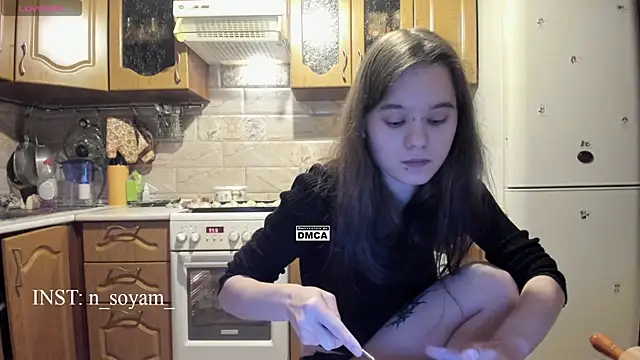 KkiSoHigh's cam snapshot