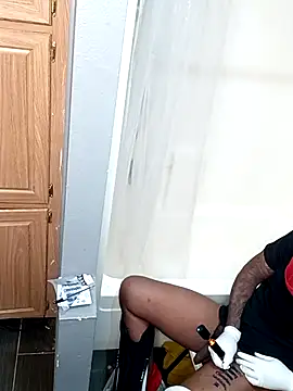 EbonyKing69 live sex cam