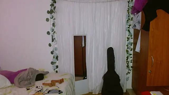 helenca43's cam snapshot