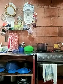 isis_milove's cam snapshot