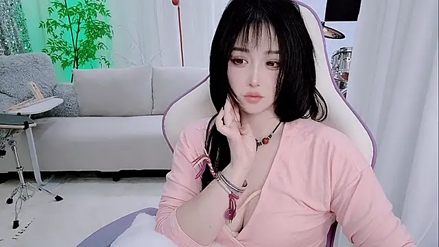 Evangelin-e live sex cam