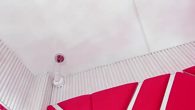 SusanCouper's cam snapshot