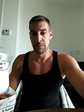 Lambe91's cam snapshot