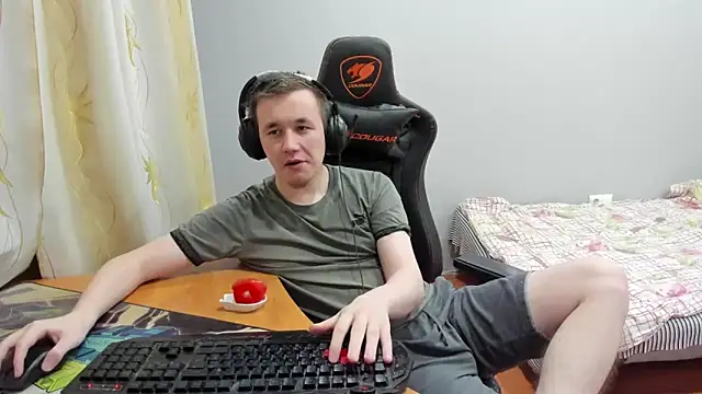 iliaskrislove live sex cam