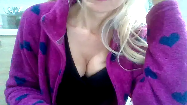 Kelly80 live sex cam