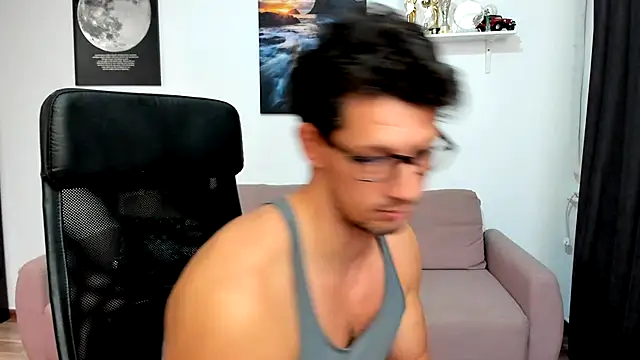 BrutusK08 live sex cam