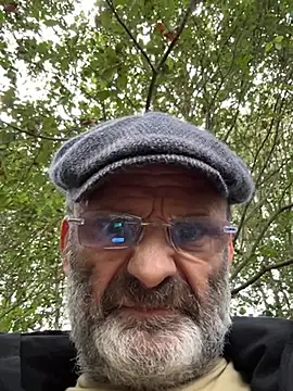 Shyboy817 live sex cam