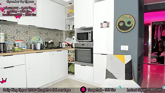 AmySuperHeroes live sex cam