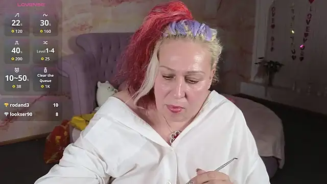 Penelope_Pinky's cam snapshot