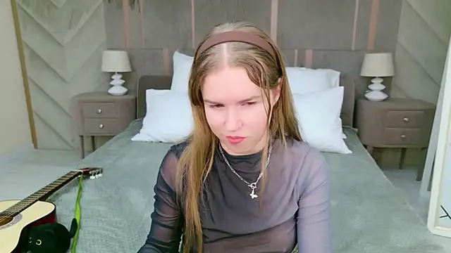 Alida_Brice live sex cam