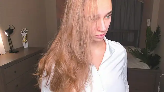 OkDevier's cam snapshot