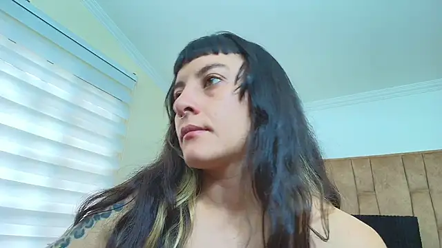 Naughty_Kittenm's cam snapshot