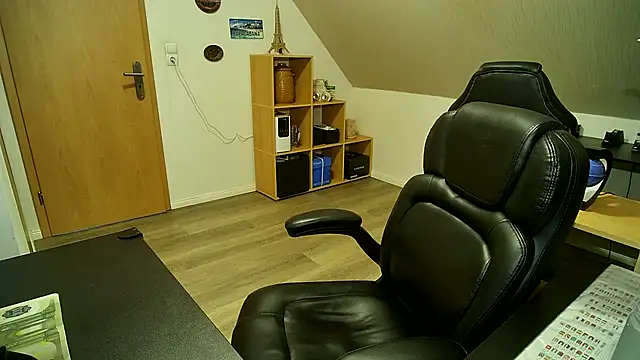 koralchi's cam snapshot