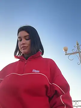 KikiWatson live sex cam