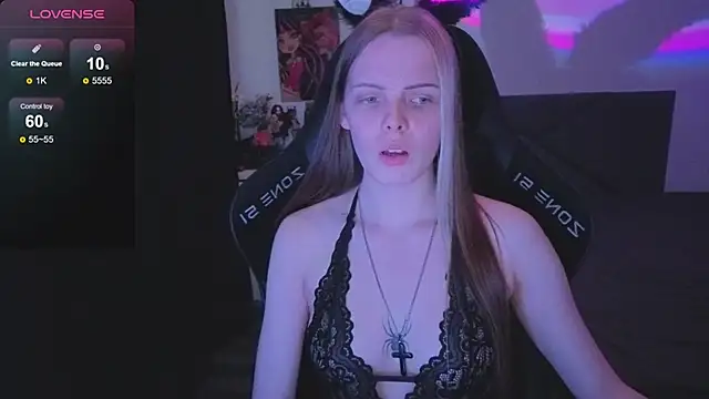 Luna_Navy's cam snapshot