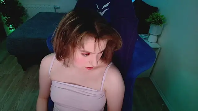 CranberryHot's cam snapshot