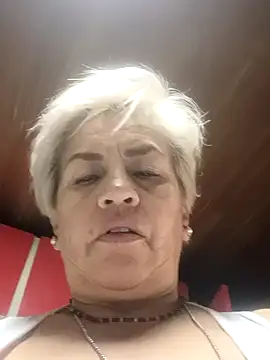 DirtyBIianca's cam snapshot