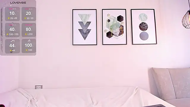 Tina_curly's cam snapshot