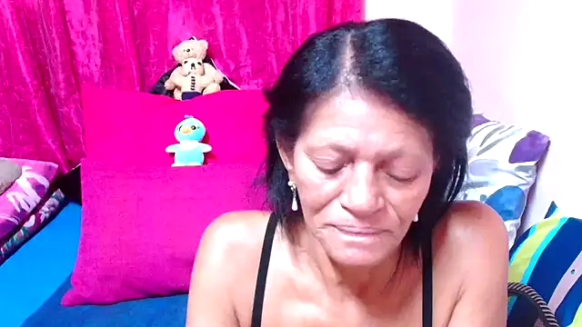 SLUTTYROXY's cam snapshot