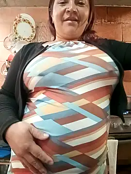 isis_milove's cam snapshot