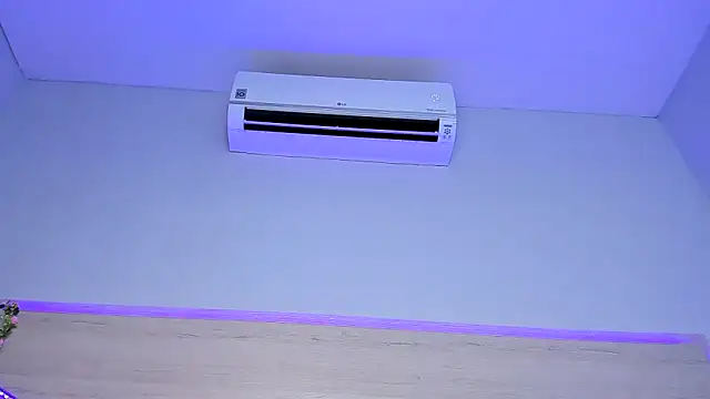 ZoeMorris's cam snapshot