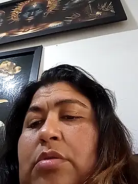 curvy_diva_'s cam snapshot