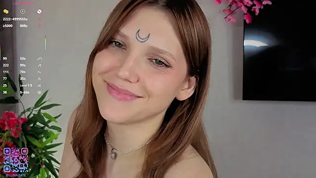 Lunabate live sex cam